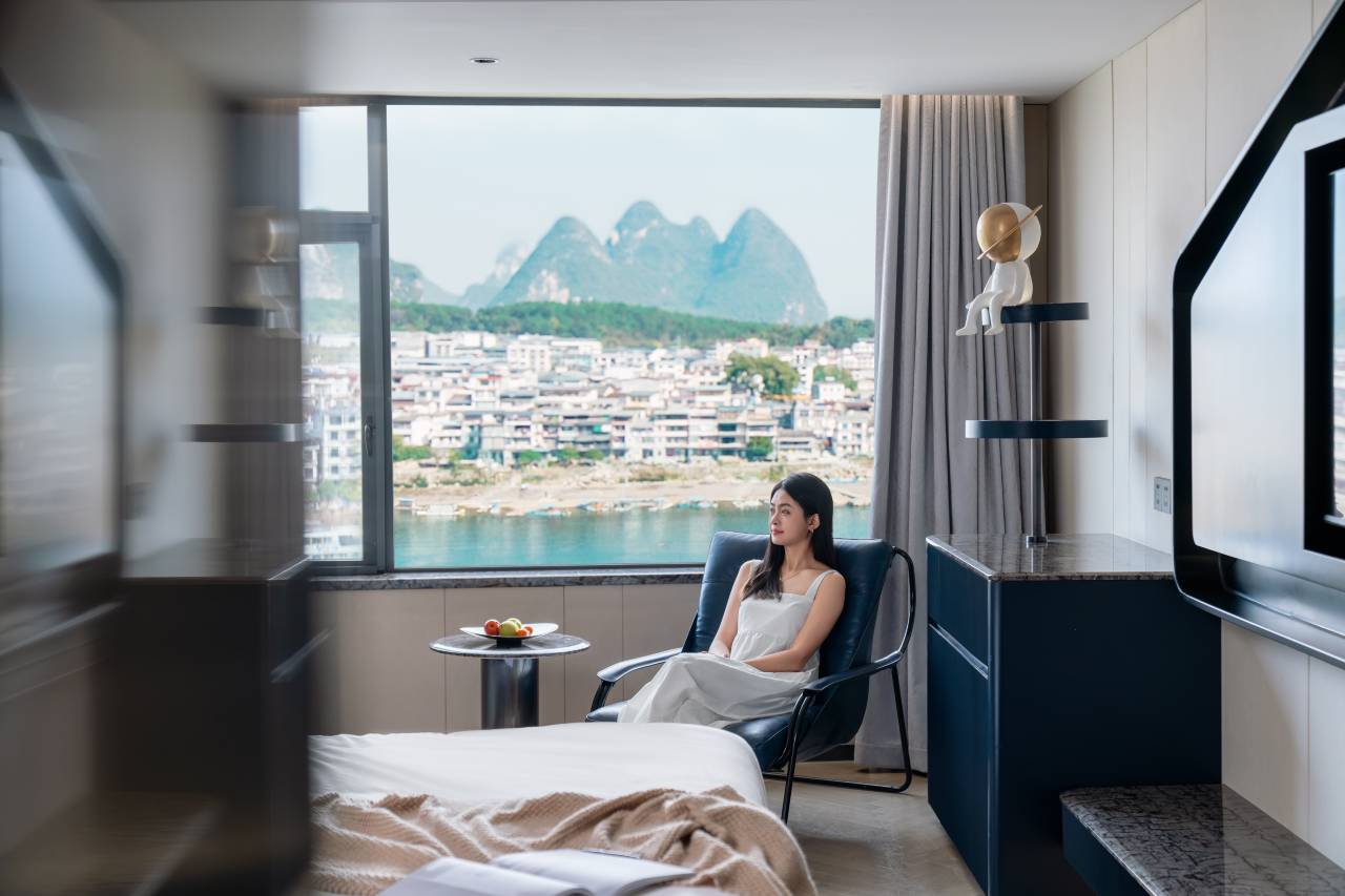 妙奇幻江景套房酒店(阳朔西街漓江店)图片