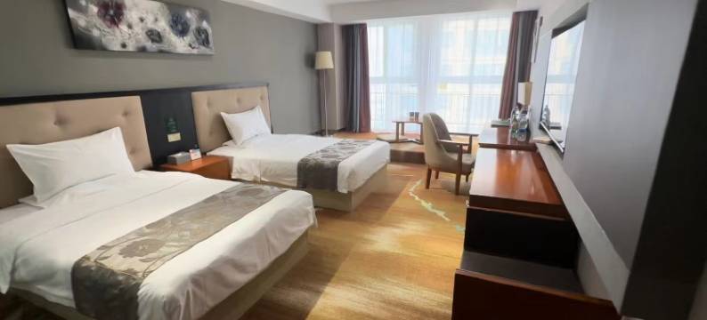 鹏宇卡尔顿国际酒店(驻马店玖隆茂店)图片