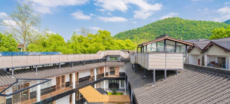 光和风·ROOF汤泉乡宿(OMG心跳乐园店)图片