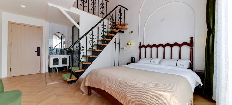 澜天一舍loft主题海景公寓(北戴河老虎石海上公园店)图片