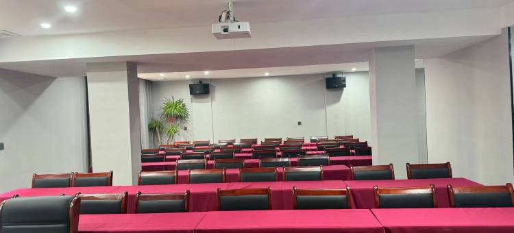 禾贝酒店(市中心广场步行街店)图片