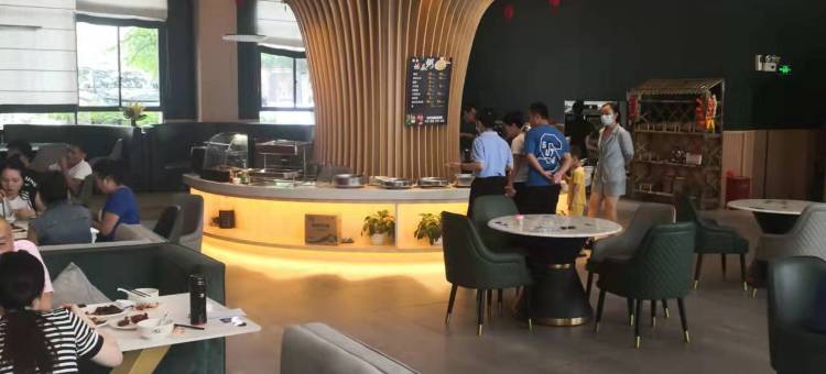 屯昌康英大酒店图片