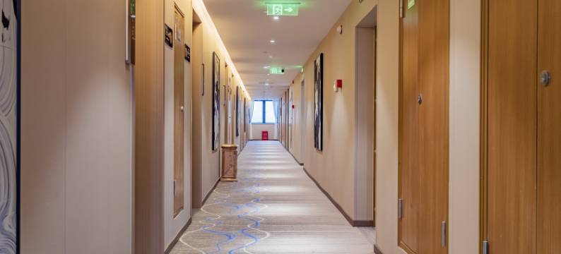 云境酒店(成都南湖立交地铁站店)图片