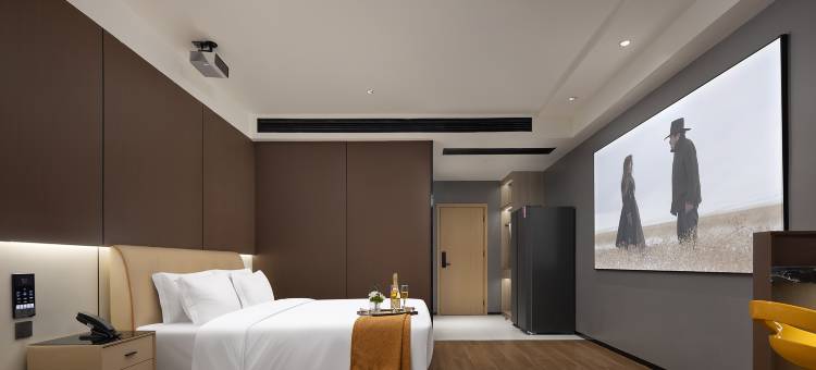 忆国潮电竞酒店(五一广场IFS国金中心店)图片