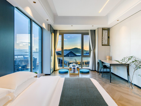 纳梵海边轻奢美宿(普陀宝龙天地半升洞码头店)