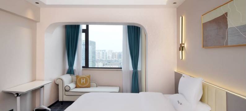 汀兰朵商务酒店(长沙喜盈门范城雨花区政府地铁站店)图片