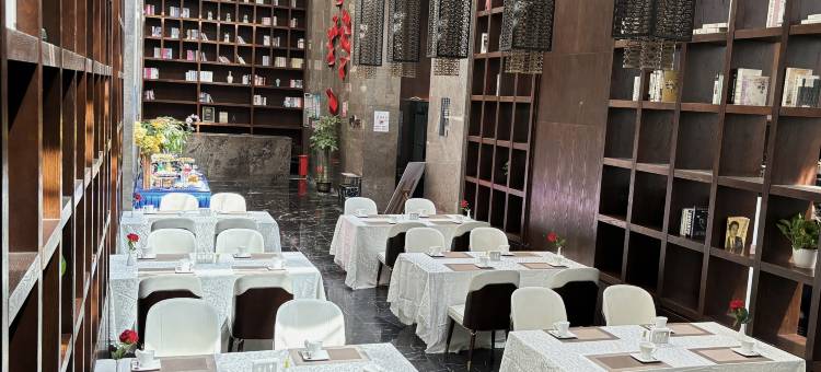 沃尔顿铂雅云境酒店(赣州市政中心万象城店)图片