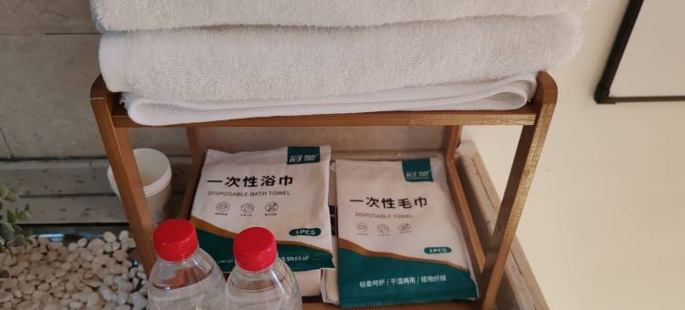 重生·原木风酒店(万达广场店)图片