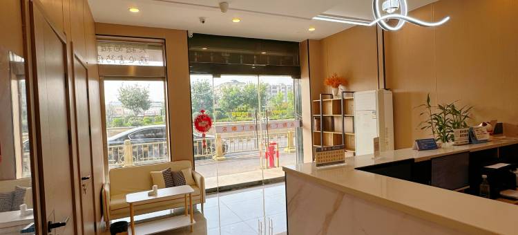 布丁酒店(西安火车站北广场安远门地铁站店)图片