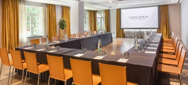 加泰罗尼亚伦达雷纳维多利亚酒店(Catalonia Reina Victoria)图片