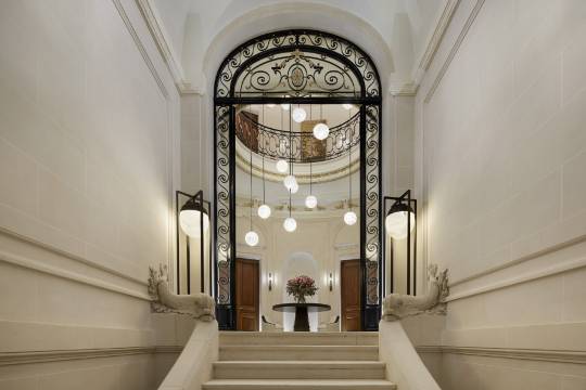 巴黎維勒羅伊宮酒店