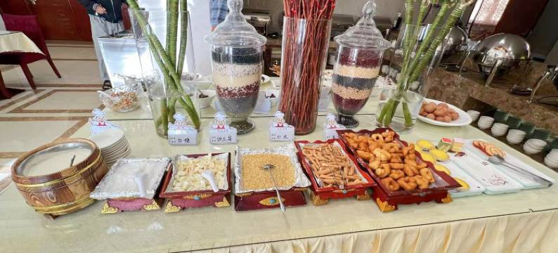 霍林郭勒鑫磊大酒店(火车站店)图片