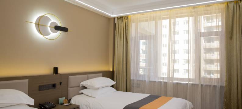 白山裕豪贵宾楼酒店图片