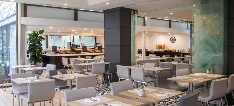 巴黎中心埃菲尔铁塔美居酒店(5分钟可达埃菲尔铁塔和塞纳河畔)(Mercure Paris Centre Tour Eiffel)图片