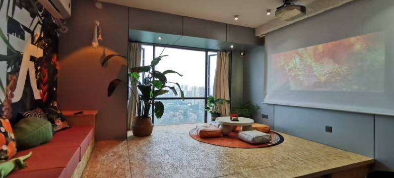 松可赞·智慧青旅(重庆西站二郎轻轨站店)图片