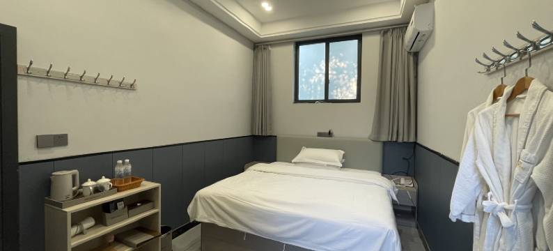 橄榄河热泉酒店图片