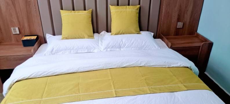 黑马河看山看湖民宿图片