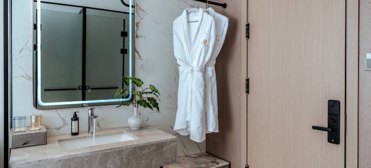 欧蓝亚酒店(大理州宾川金叶路店)图片