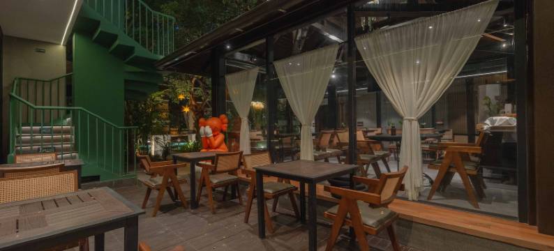 三亚沐子泰式精品民宿(白鹭体育馆店)图片