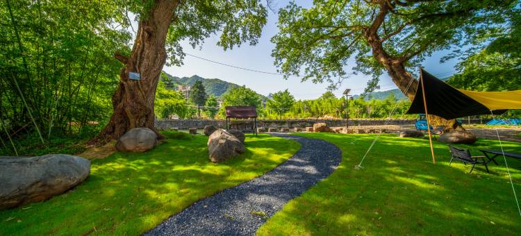 晓山青·溪畔环山·轻奢度假野墅(皖南川藏线板桥店)图片