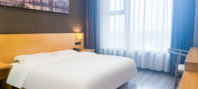 如家派柏·云酒店(常州金坛高铁站店)图片