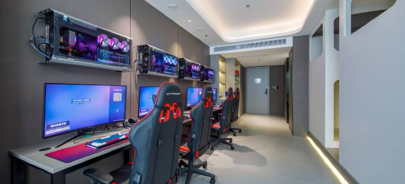 纳罗兰电竞酒店(印象城金融中心店)图片