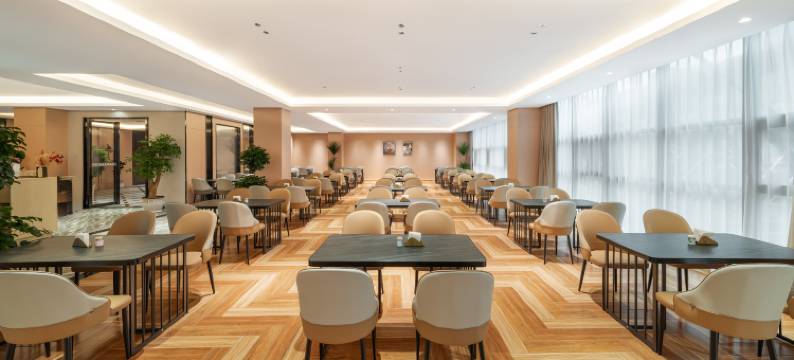 远承云栖酒店(安顺西高铁站万象城店)图片