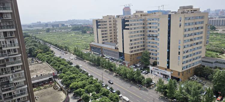 有涧民宿(成都高新保税区B区四川大学华西医院上锦医院店)图片