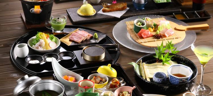 奥汤河原山翠楼酒店(Oku Yugawara Sansuirou)图片