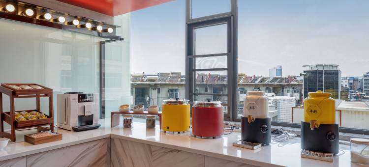 柏曼酒店(随州客运中心站双龙广场店)图片