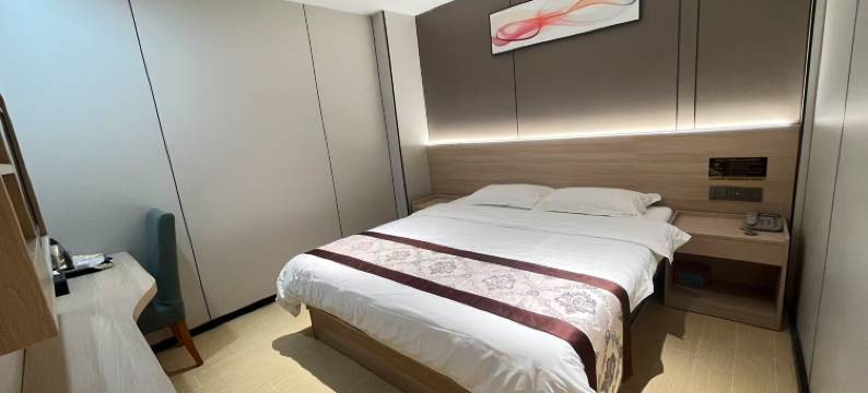 深圳荔山商务酒店(荔林地铁站店)图片