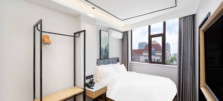 贝壳酒店(青岛火车站栈桥店)图片