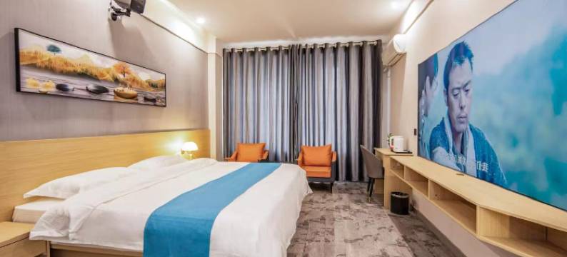 季安酒店(银川高铁站怀远观光夜市店)图片