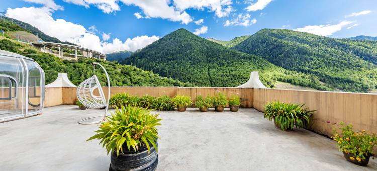 四姑娘山暮野轻居民宿图片