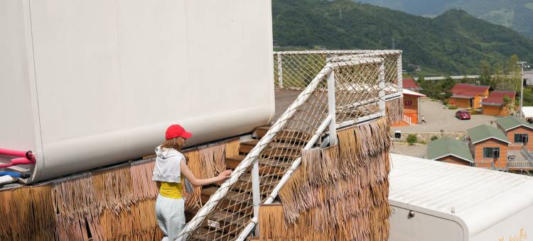 达瓦更扎山屿四季好民宿图片