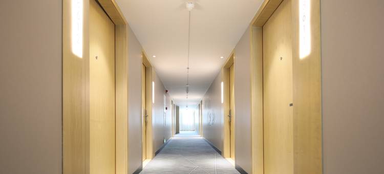 网鱼电竞酒店(武汉广场万松园路店)图片