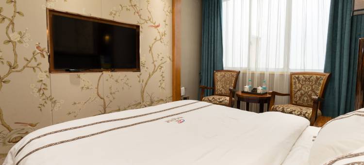 镇雄瑞成大酒店图片