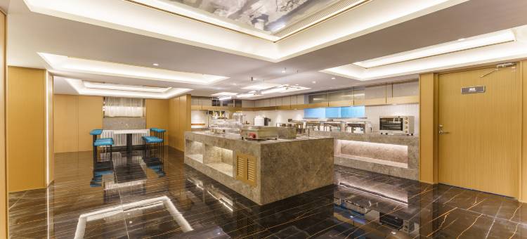 白玉兰酒店(锦州凌海九华山公园店)图片