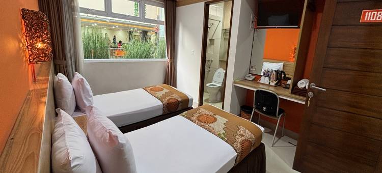 布米马克穆尔英达酒店(Hotel Bumi Makmur Indah)图片
