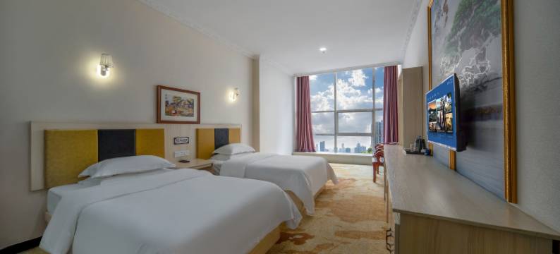 圣优臻选酒店(延安宝塔山店)图片