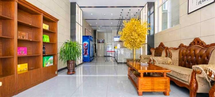 竞族电竞民宿(定西玉湖公园店)图片