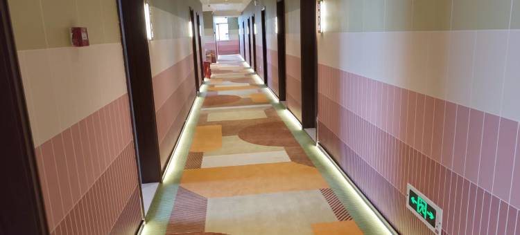 宇果酒店(当阳步行街雅斯广场店)图片