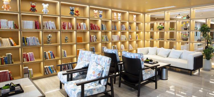 南昌赣江假日酒店(红谷滩摩天轮店)图片