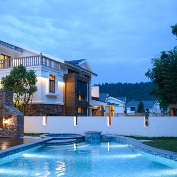 茅山森林世界度假村小熊猫庄园酒店图片