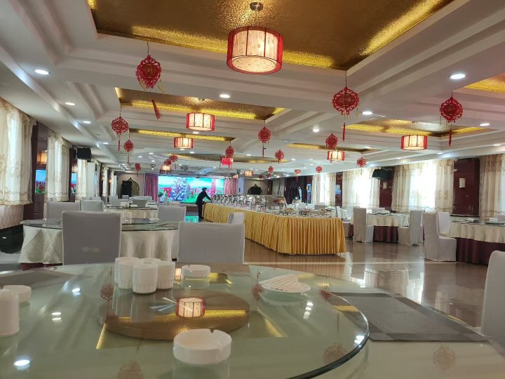 Tingzhou HotelOver view