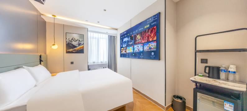 星辰酒店(张掖路步行街西关地铁站店)图片