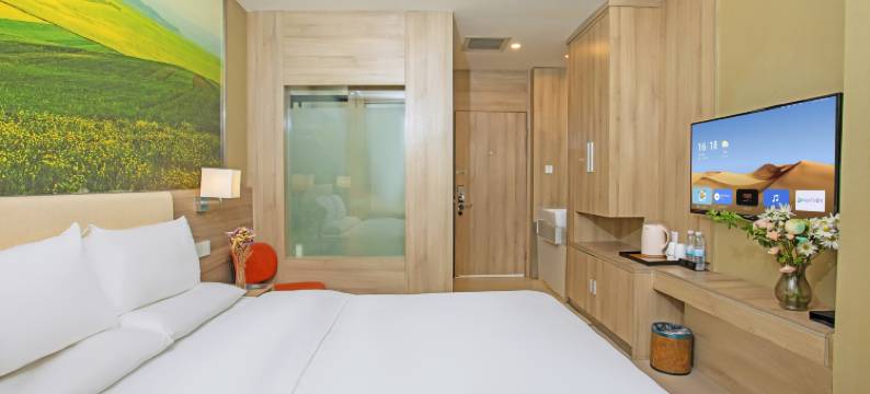 如家睿柏·云酒店(西宁五四路王府井店)图片