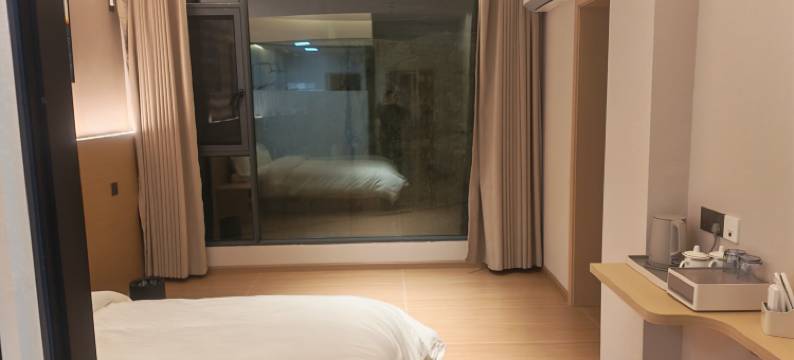 轿子山畔民宿图片