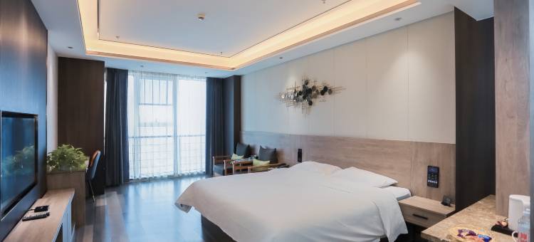 泽涛酒店(伊宁万容广场汉宾公园店)图片