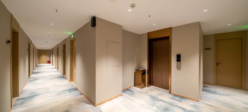 橙子水岸酒店(月亮湾夜市城店)图片